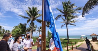 Praias de Guarajuba e Itacimirim renovam selo Bandeira Azul nesta terça (7/12) 1