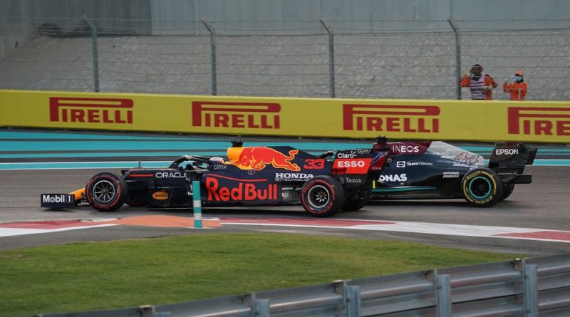 FIA rejeita protestos da Mercedes e Verstappen mantém título da F1 1