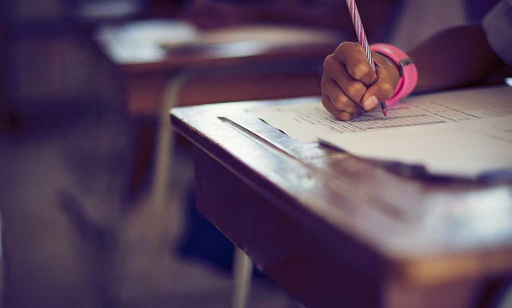 Professores da educação básica terão reajuste