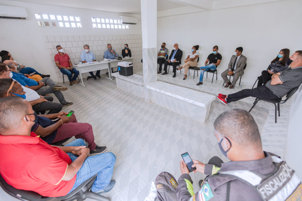 Encontro entre representantes da STT de Camaçari e Cooperativas, discute mais uma vez o aumento da passagem do transporte público municipal 1