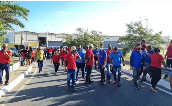 Queda de braço: rodoviários da Cooperunião realiza protesto para cobrar aumento da tarifa 1