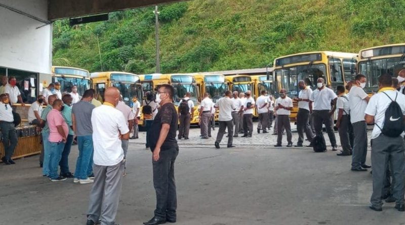 Salvador: rodoviários farão paralisações nas primeiras horas desta terça e saída dos ônibus das garagens ficará prejudicada 1