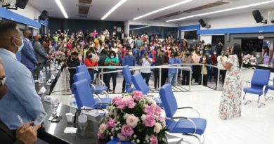 Câmara de Camaçari realiza Sessão Especial para homenagear o dia Internacional das mulheres 1