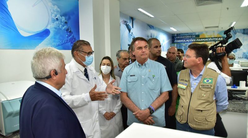 Bolsonaro visita a Bahia e é recepcionado por apoiadores e protesto de opositores políticos 1