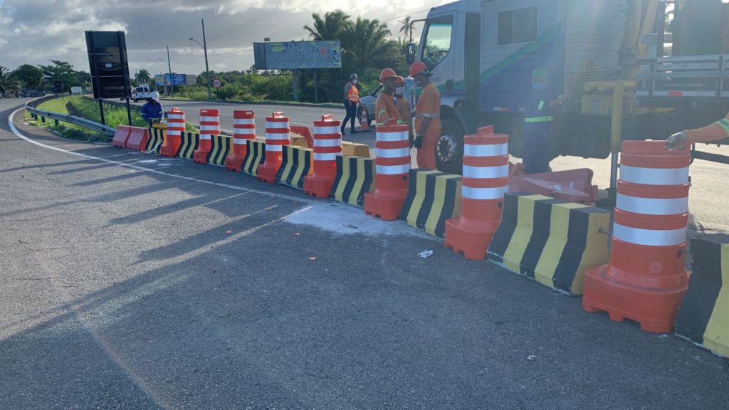 CLN bloqueia retorno de acesso ao loteamento Las Palmas em Abrantes 1