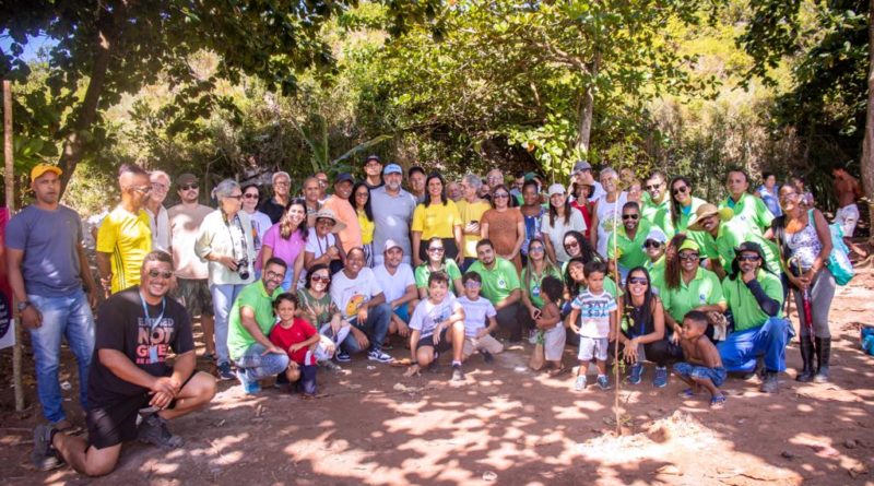 Sedur e comunidade realizam plantio de 110 mudas de árvore no Parque das Dunas de Abrantes e Jauá 6