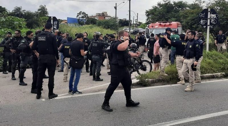 Dois policiais rodoviários são assassinados a tiros na BR-116 em Fortaleza 1