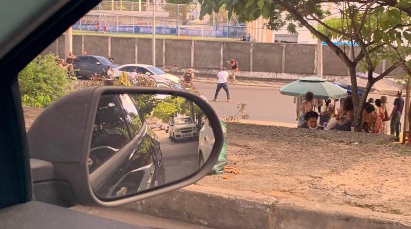 Homem flagrado praticando assaltos na Pituba é solto em audiência de custódia 1