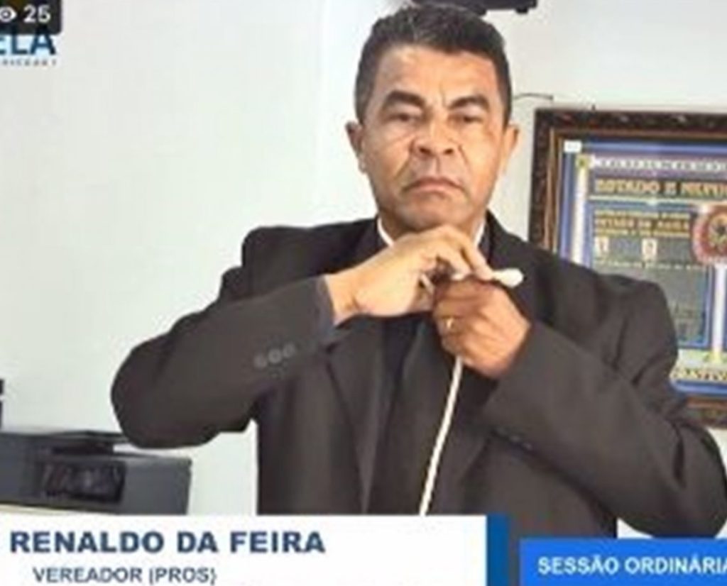 Vereador de cidade baiana tenta se suicidar ao vivo durante sessão 1