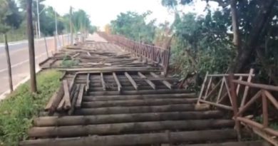 Moradores de Arembepe pedem urgência na revitalização do deck de madeira, localizado na principal via do bairro 3