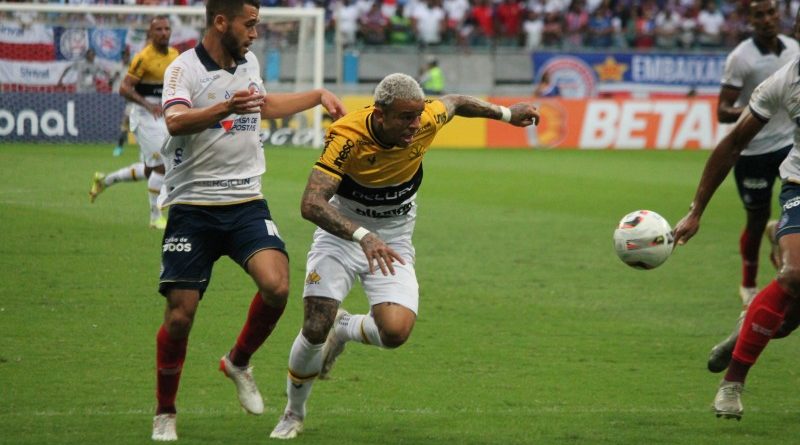 Com um a menos, Bahia vence o Criciúma e assume a vice-liderança da Série B 7