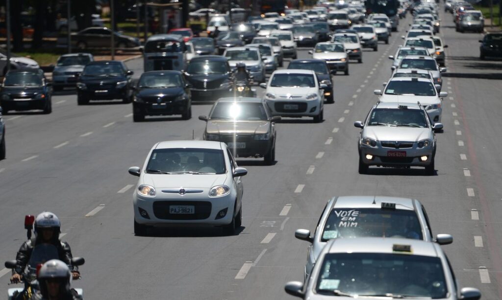 Uber endurece regras e excluirá veículos das categorias Black e Comfort a partir de 2027 1
