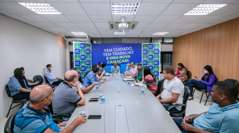 Emancipação do Distrito de Abrantes é tema de reunião entre moradores e o prefeito Elinaldo 1