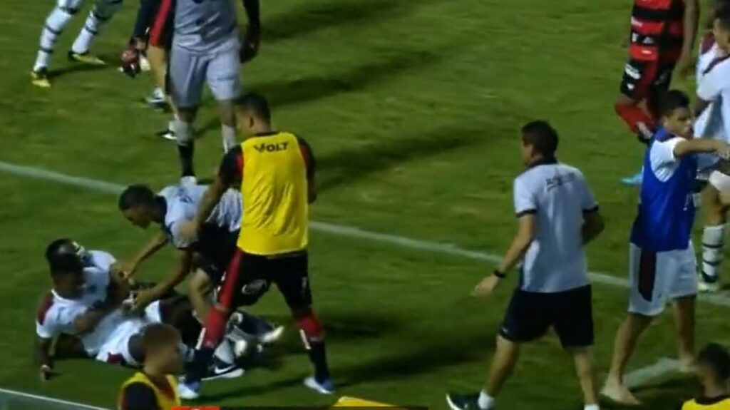Vitória consegue efeito suspensivo para atletas punidos pelo STJD 1