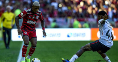 Flamengo goleia o Athletico-PR antes das quartas da Copa do Brasil 2