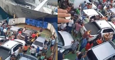 Ferry falha ao chegar em São Joaquim e causa transtorno aos passageiros no desembarque 4