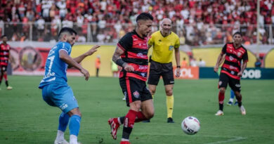 Rodrigão marca no segundo tempo e Vitória bate o Paysandu no Barradão 3