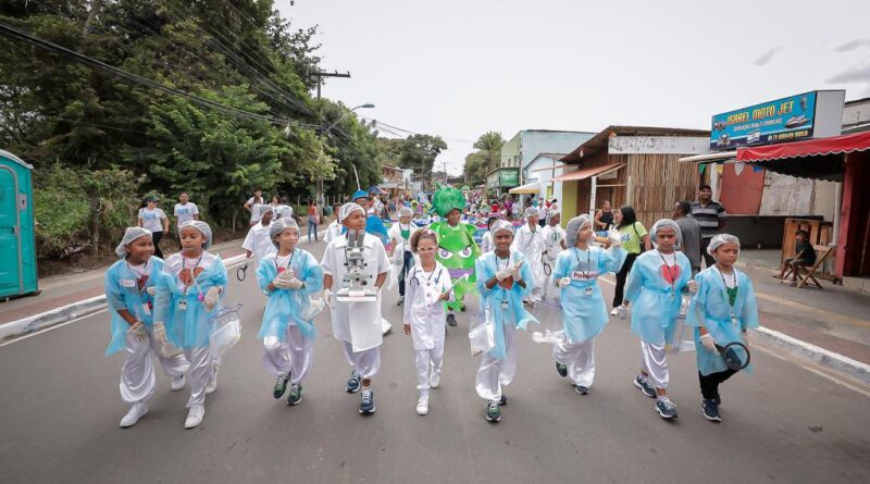 Desfile de Monte Gordo abre comemorações dos 264 anos de Camaçari 1