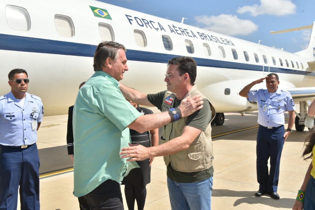 Bolsonaro provoca Rui Costa e ACM Neto durante passagem no interior da Bahia 1