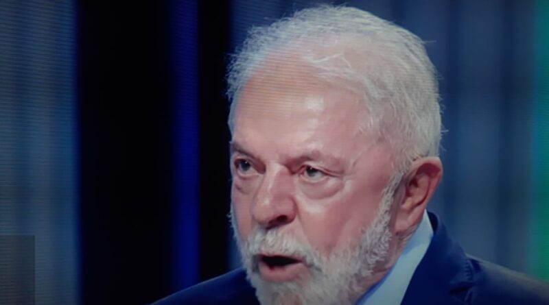 Parcialidade: Lula esteve acompanhado por "chefão" da Globo durante o debate, diz colunista 1