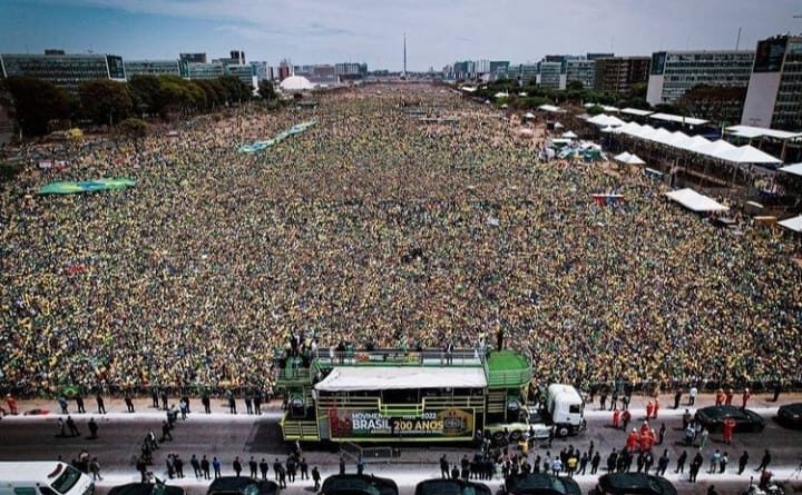 Bolsonaro discursa para milhões de apoiadores em comemoração aos 200 anos da Independência 1