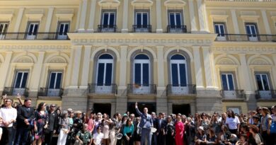 Quatro anos após incêndio, Museu Nacional apresenta fachada restaurada 3