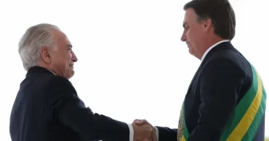 Temer deve anunciar apoio a Bolsonaro nos próximos dias 3