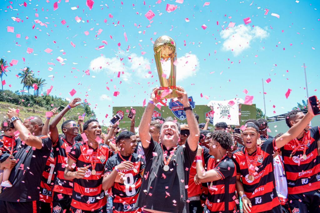 Flamengo vence o Athletico-PR e conquista Libertadores 2022 1