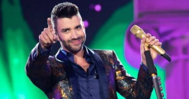 Gusttavo Lima declara apoio a Bolsonaro durante show em Miami 3