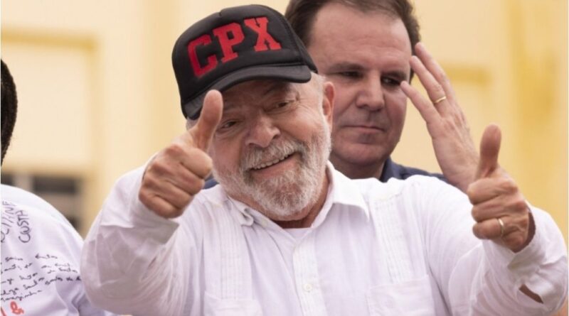 TSE determina remoção de posts com boné CPX de Lula 1