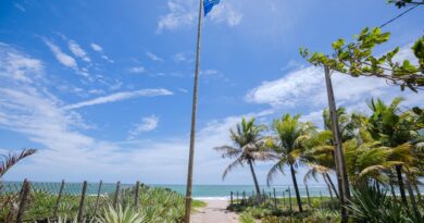 Praias de Guarajuba e Itacimirim renovam selo Bandeira Azul para temporada 2022-23 3