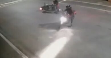 Motociclista pega arma de ladrão e atira durante tentativa de assalto em SP 3