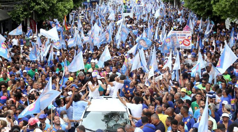 Caminhada de ACM Neto é alvo de vários furtos na capital baiana 1