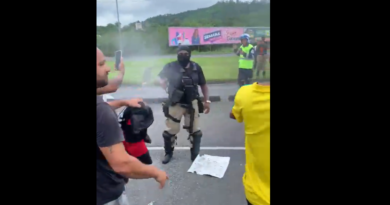 Prefeito Eduardo Paes-RJ, manda guarda municipal fazer uso da força contra manifestantes 4