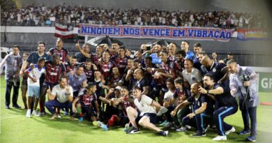 Fora de casa, Bahia vence o CRB e garante acesso para Série A 2