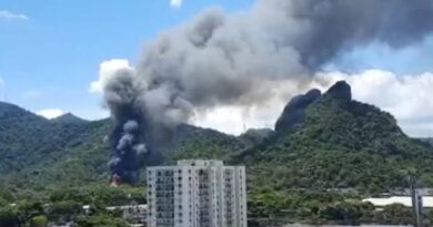 Incêndio atinge estúdios de gravação da Rede Globo, no Rio de Janeiro 2