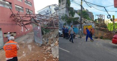 Imóvel desaba no bairro do Comércio e atinge prédio vizinho 4