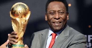 Pelé segue internado e internautas especulam falecimento do Rei