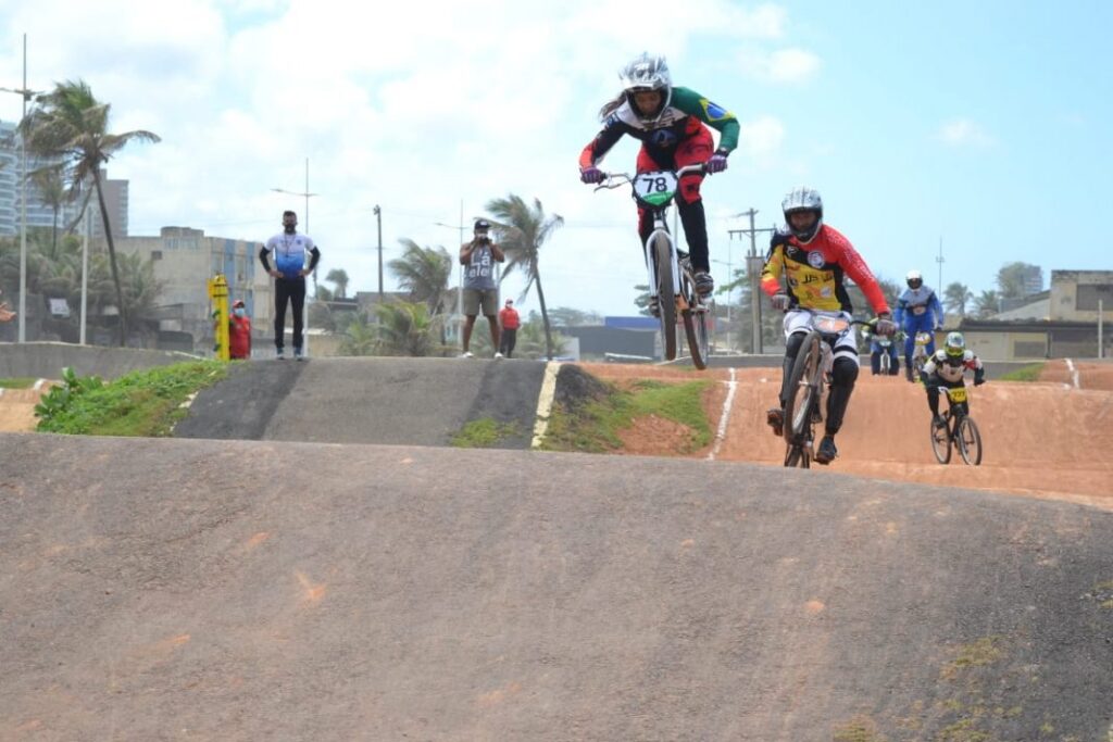 Orla de Pituaçu recebe a última competição estadual de BMX no ano neste domingo (18) 1