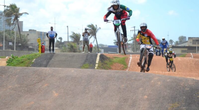 Orla de Pituaçu recebe a última competição estadual de BMX no ano neste domingo (18)  3