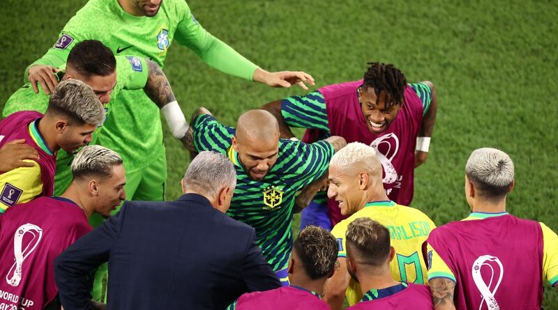 Brasil goleia a Coreia do Sul e pega a Croácia nas quartas da Copa