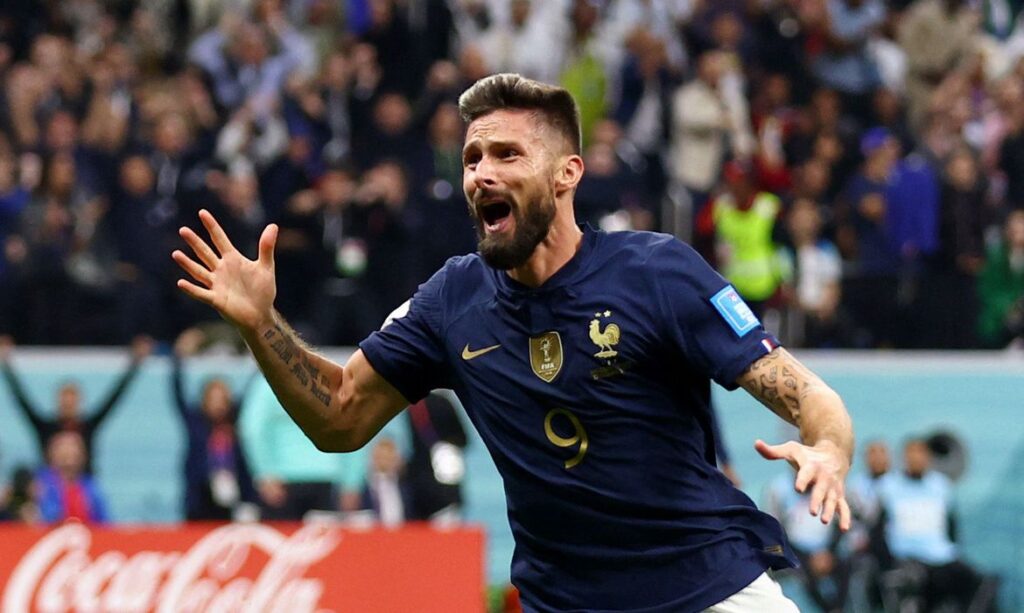França sofre, mas supera Inglaterra e vai à semifinal da Copa do Catar 1