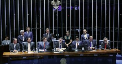 Congresso aprova Orçamento de 2023 com PEC do estouro de R$169 bilhões 4