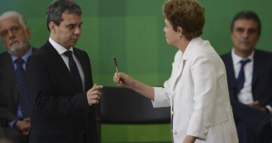 Ex-ministro de Dilma pode desembarcar na Bahia para assumir a Secretaria de Segurança Pública