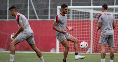 Com tático e cobranças de pênaltis, Vitória finaliza preparação para duelo neste domingo contra Jacuipense