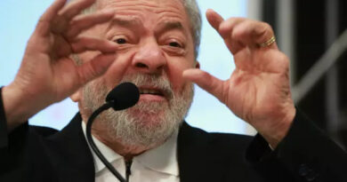 Governo Lula inclui trabalhador com ganhos de um salário mínimo e meio a pagar Imposto de Renda