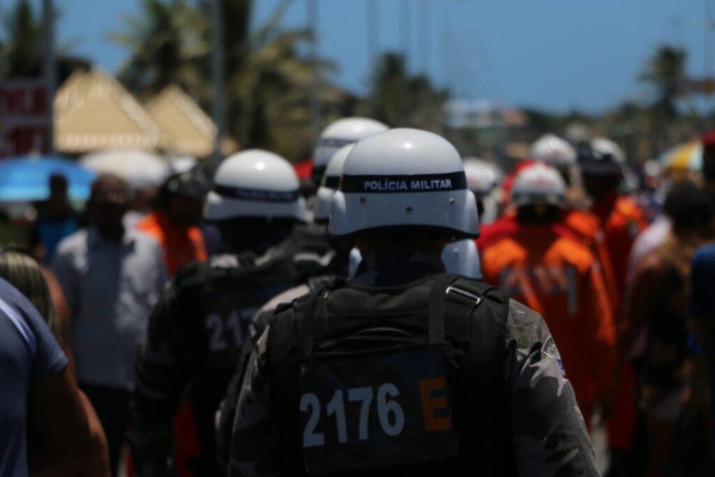 Pelo menos 60% das ocorrências registradas no posto policial na Barra são furtos de celulares 1