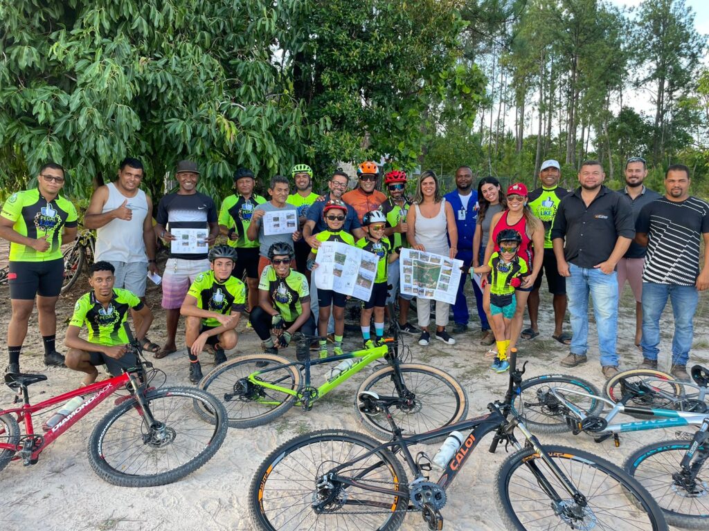 Sedur reúne ciclistas de Camaçari e anuncia revitalização de trilha ecológica dentro do Anel Florestal 1