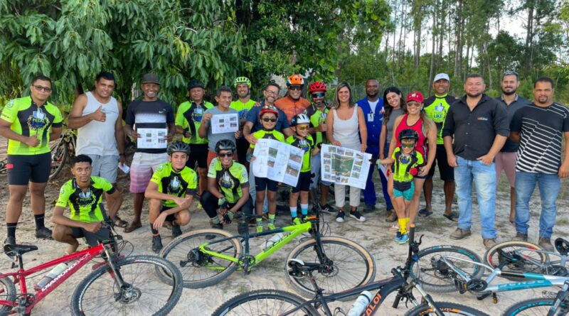 Sedur reúne ciclistas de Camaçari e anuncia revitalização de trilha ecológica dentro do Anel Florestal 1