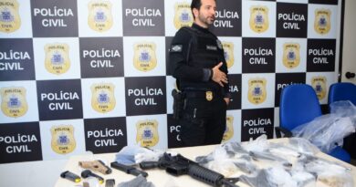 Policiais apreendem armas de ciganos em Monte Gordo, orla de Camaçari 2